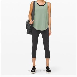 Lululemon Wunder Under crop pants (high rise)